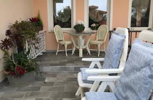 Capoterra House | Vacation Home "Villa Margherita" with Private Terrace, A/C & Wi-Fi