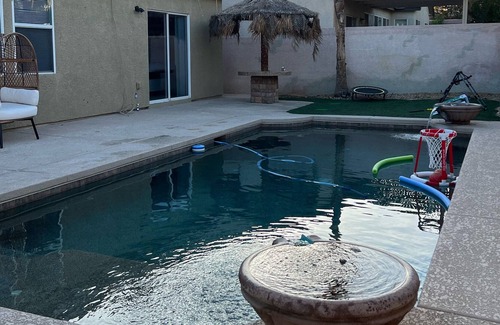 Rhodes Ranch Villa | Vacation Home W/ Pool 15 mins away from Las Vegas Strip