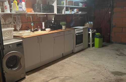 Vias House | Vacation home with garage and small garden 500m from the beach