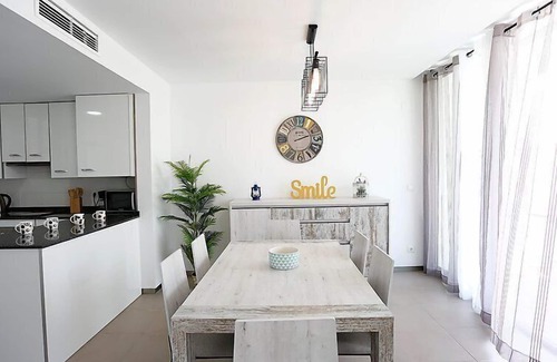L'Ampolla House | Vacation home Xaloc by Interhome