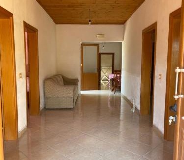 Mbrostar-Urë House | vacation house
