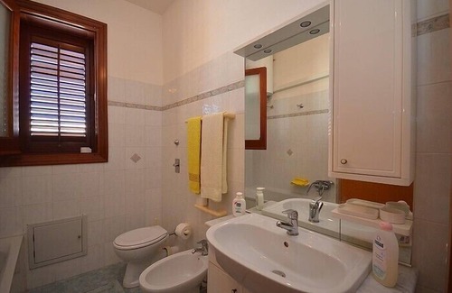 Castelluzzo Apartment | Vacation House Fountain Sea Castelluzzo