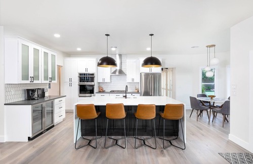 Las Haciendas House | Vacation in Style at the Desert Palms with 3 Primary Suites, Heated Pool, More!