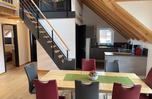 Holzschlag Apartment | Vacation loft, 100 sqm, 2 bedrooms, 1 open bedroom, balcony and terrace, max. 6 persons