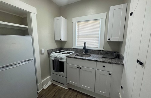 Historic District Apartment | Vacation Mode: Activated in NSB