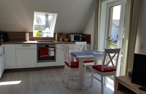 Pelzerhaken Apartment | Vacation near the beach! High-quality 3-room apartment from private owner