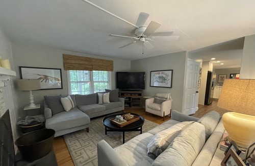 Madison House | Vacation near Beaches and Town