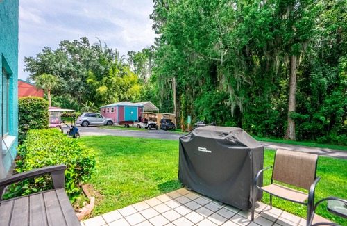 Paradise Lakes Apartment | Vacation Nude! Paradise Lakes Clothing Optional M5!