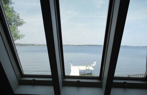 Alexandria Cabin | Vacation on one of Alexandria's Beautiful Chain of Lakes - License #1816