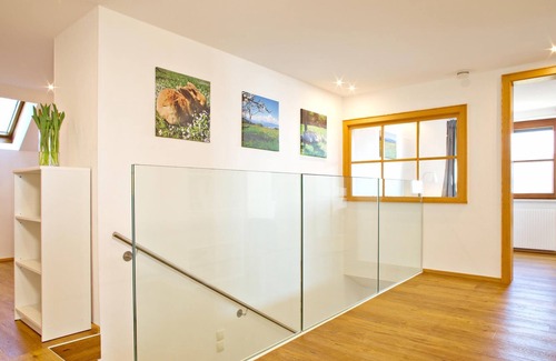 Eichenberg Apartment | Vacation on the Farm - Cosy Apartment “Seeblick” with Wi-Fi; Parking Available