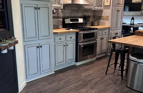 Cohasset House | Vacation rental and Wedding Venue