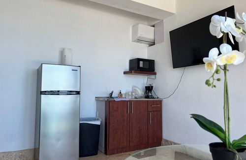 Hato Abajo Hotel | Vacation Rental Arecibo PR