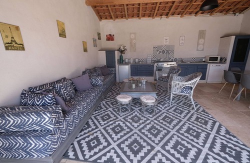 Arles Villa | Vacation rental house with pool ARLES LS3-432