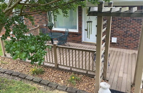 Monticello House | Vacation rental in quiet neighborhood 6 miles to Lake Cumberland!
