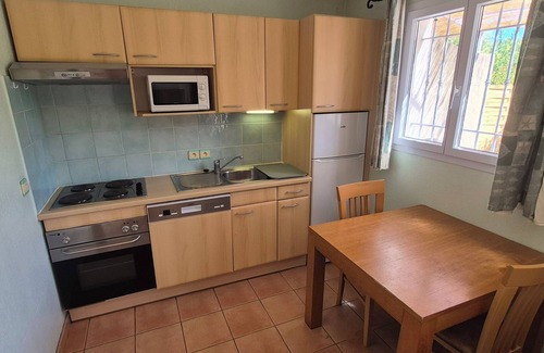 Tourrettes Apartment | Vacation residence with garden and 2 swimming pools. Ideal for summer vacations.