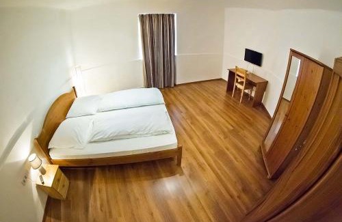 Veszprem House | Vadszőlő Vendégház