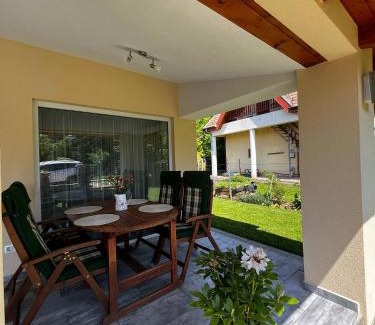 Agard House | Vadvirág Vendégház Gárdony
