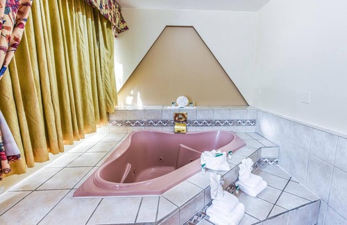 Alamitos Beach Hotel | Vagabond Inn Long Beach