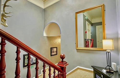 Central Aberdeen House | Vaila Guest House