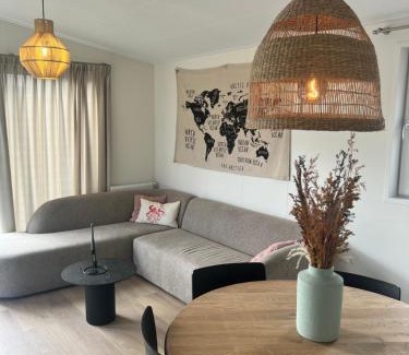 Sint Maartensvlotbrug Ski Chalet | Vakantiehuisje Zeegeluk vlakbij de kust