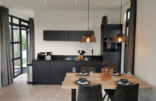 Scherpenisse Ski Chalet | Vakantiepark de Zeeuwse Parel - De Witte Parel