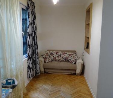 Vake Apartment | Vake Super Quiet and Comfy Apartment with a Yard