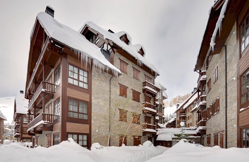 Baqueira Apartment | Val de Ruda 31 by FeelFree Rentals