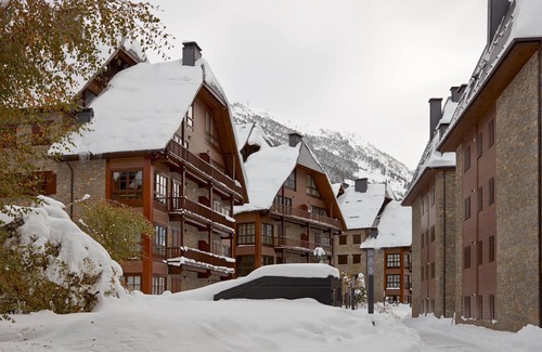 Baqueira Apartment | Val de Ruda Luxe 40 by FeelFree Rentals
