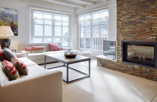 Baqueira Apartment | Val de Ruda Luxe 40 by FeelFree Rentals
