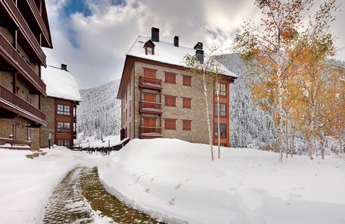 Baqueira Apartment | Val de Ruda Luxe 51 by FeelFree Rentals