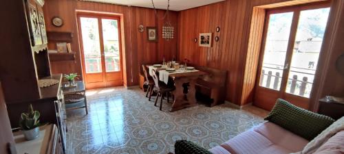 Macra Apartment | Val Maira - Alpine apartment with a view