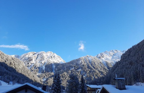 Partenen House | Valbella Bed & Breakfast