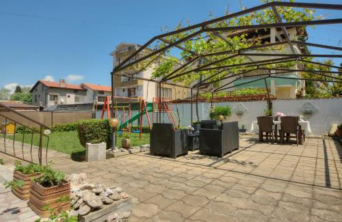 Chernomorets House | Valchevi Apartments