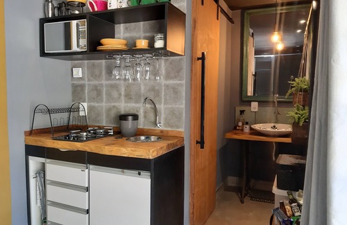 Nova Friburgo Apartment | Vale das Seriemas Glamping - Charming Studio in the mountains of Nova Friburgo