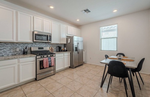 Tucson House | Valencia Crossings