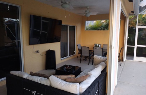 Port Saint Lucie House | Valencia Palms