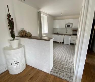 Luxeuil-les-Bains Apartment | Valentin