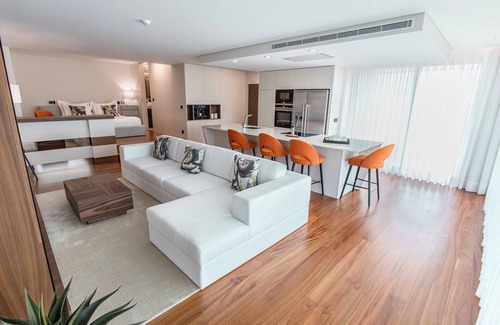 Caldelas Apartment | Valentina Residence by GuimaGold