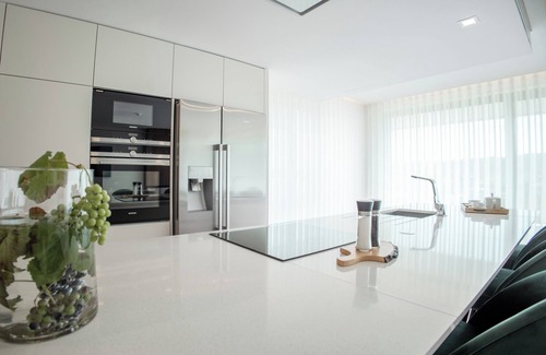 Caldelas Apartment | Valentina Residence by GuimaGold