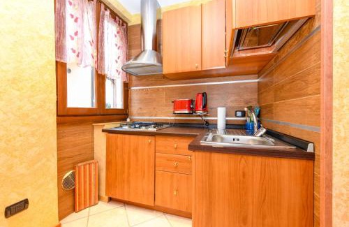 Sirmione Old Town Apartment | VALENTINO HOUSE