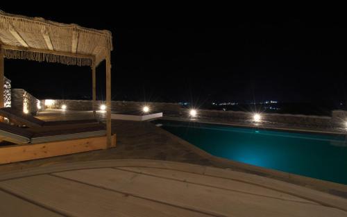 Milos Villa | Valeria's House