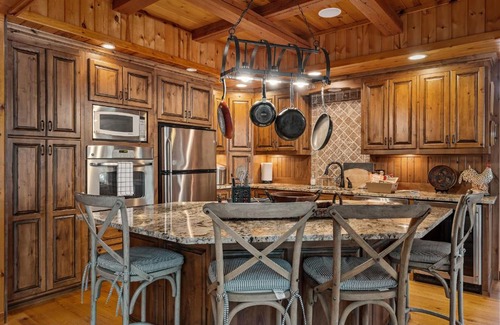 Pequot Lakes House | Valhalla Up North
