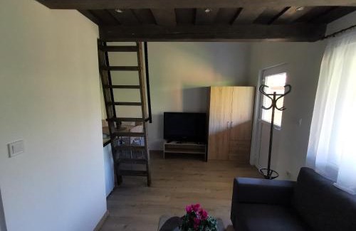 Veroce Apartment | Vali néni kifőzde és apartman