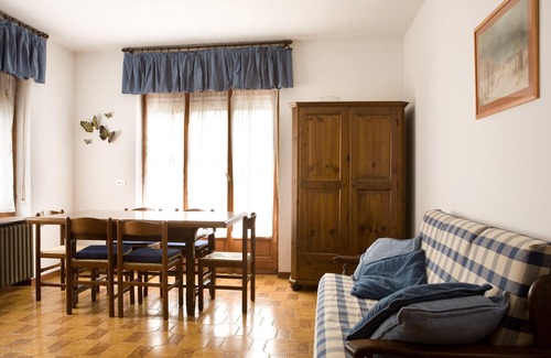 Donnas Apartment | Valle d'Aosta large apartment - large apartment