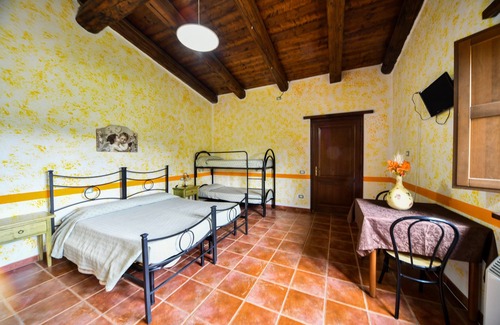 Cascia House | Valle Tezze