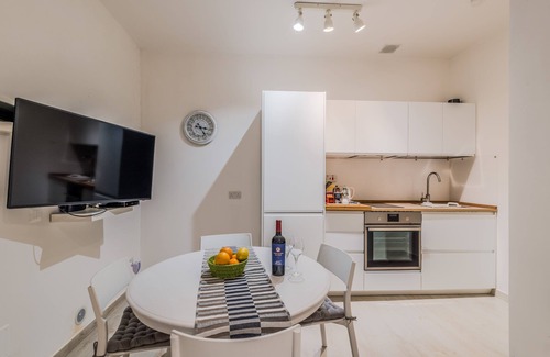 Valletta Apartment | Valletta Luxury Harbour View
