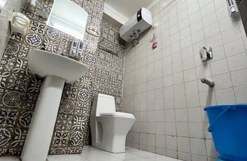 Bullawala Condo | Valley View 506
