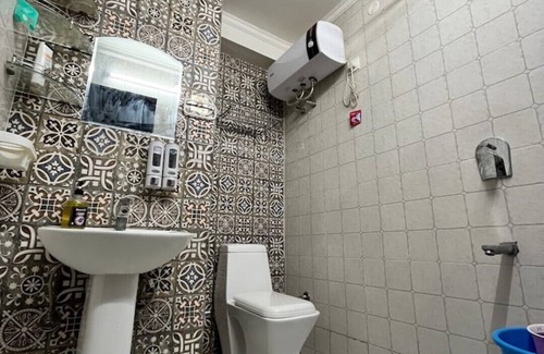 Bullawala Condo | Valley View 506