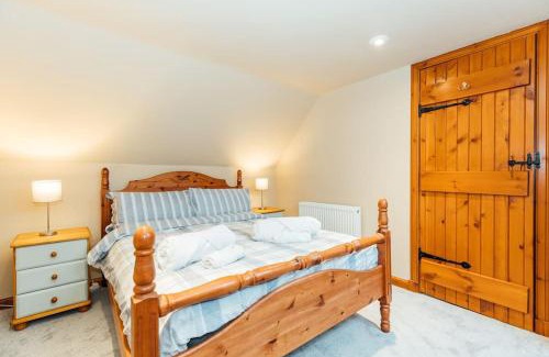 Castle Douglas House | Valley View at Clauchan Holiday Cottages