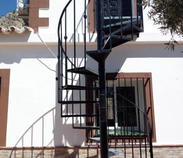 El Chorro House | Valley View